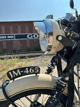 Load image into Gallery viewer, Headlight visor for 7" headlight