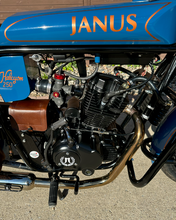 Load image into Gallery viewer, 2019 Janus Halcyon 250 JM337 | 395 Original Miles